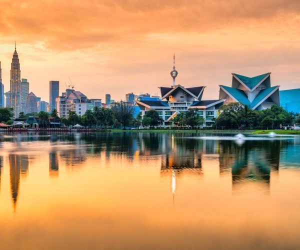 Houses_Evening_Malaysia_Lake_Taman_Tasik_587692_1280x853